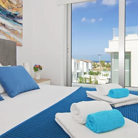 Villa Atlevh35 *
